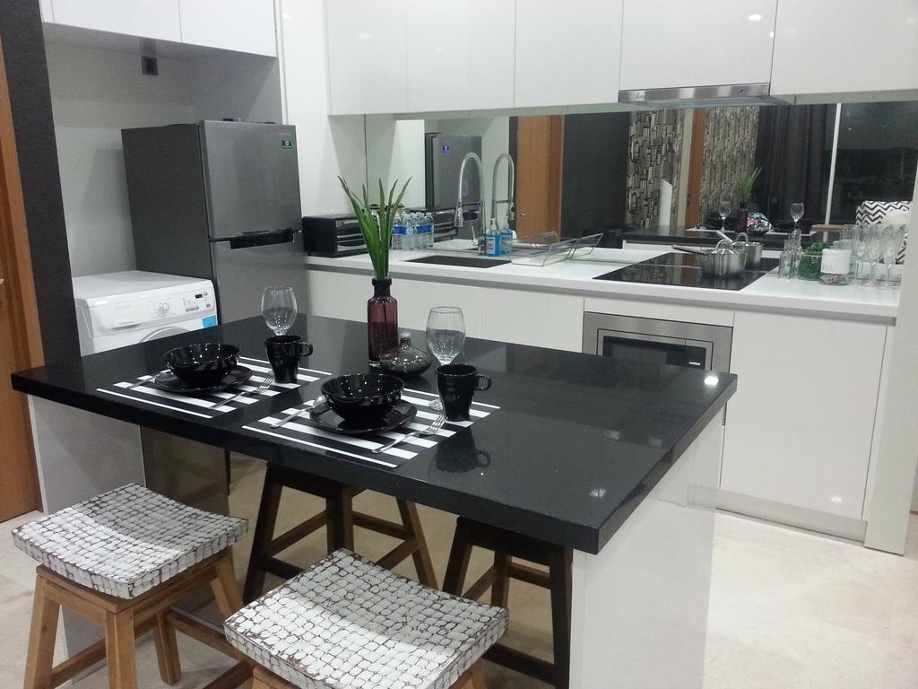 Kl101​ ​Service Suite​ ​​At Soho Suites Klcc Kuala Lumpur Eksteriør billede